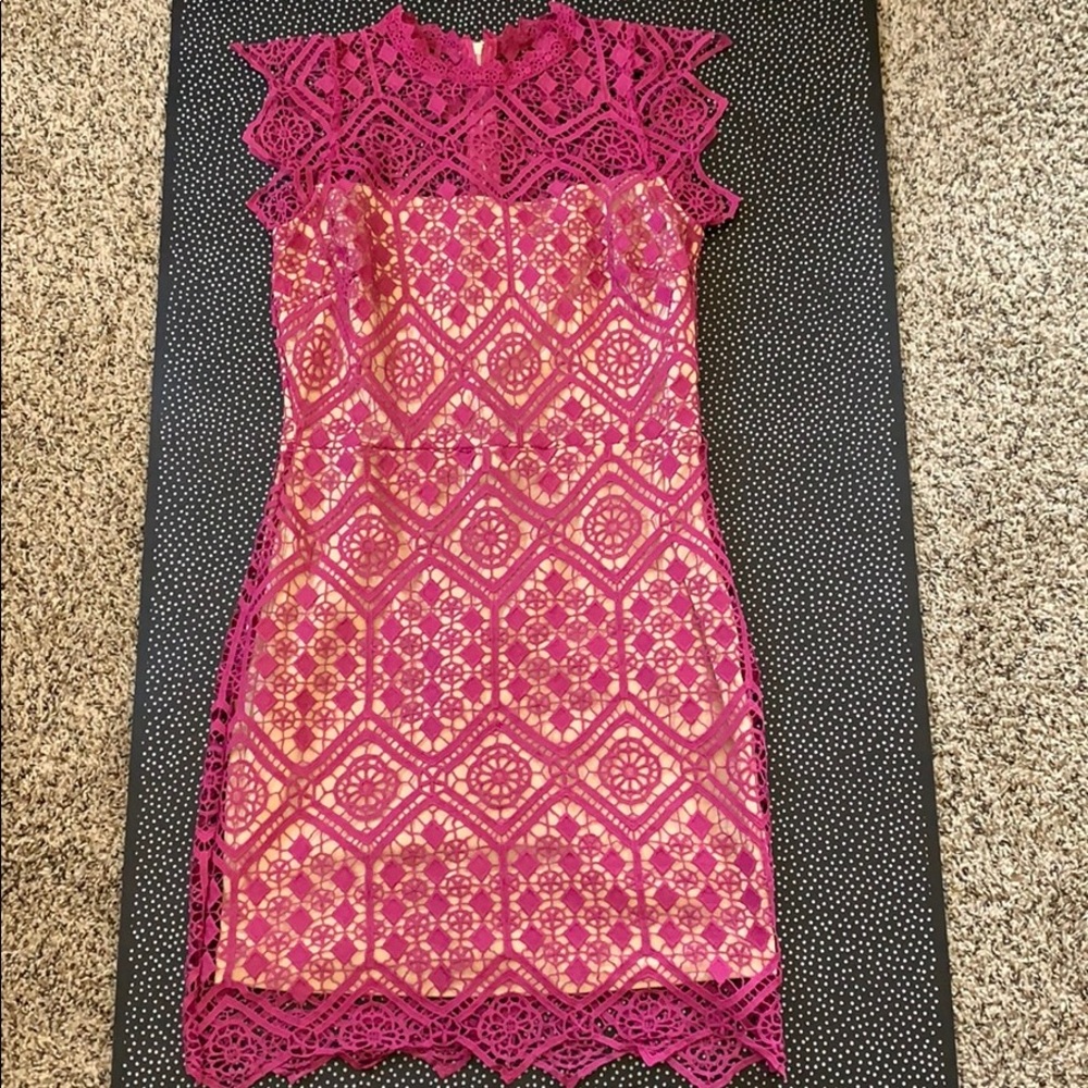 Fushia lace bodycon dress